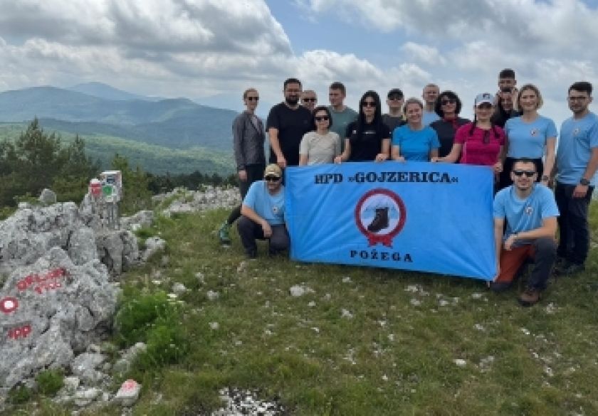 Planinari HPD Gojzerica Požega proveli su vikend uživajući u ljepotama Učke i Ćićarije