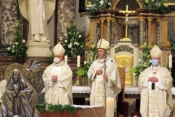 Svetkovinu sv. Terezije u Požegi predvodio  Apostolski Nuncij u RH
