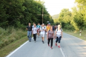 Nekoliko stotina najupornijih hodočasnika na putu od Stražemana do Voćina pješačilo 35 km