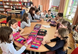 Učenici OŠ Dobriše Cesarića obilježili Svjetski dan knjige uz priču &quot;Miš u školskoj knjižnici&quot;