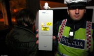 Šest vozača i jedna vozačica u kontroli zatečeni pod utjecajem alkohola