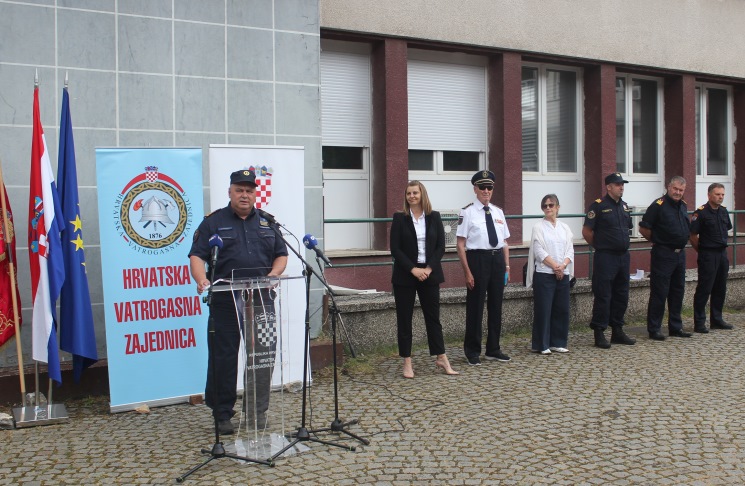 HVZ primopredaja vatrogasnih vozila 3