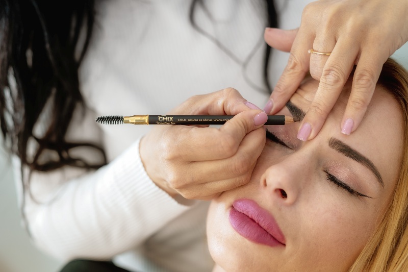 CHIX threading bar sređivanje obrva