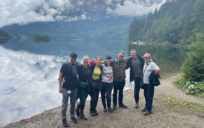 Eibsee jezero ispod Zugspitzea najviseg vrha Njemacke