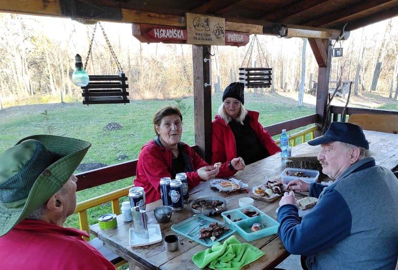 Izlet u nepoznato na Požeškoj gori 19.12.2021 Sekcija Kapavac Zakorenje 11