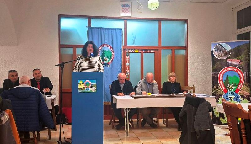 0 02 05 b518b033db5b9b50298eee52a0c828080df250b51e15fa73bfb05575e30763d0 c15b036a675832ce