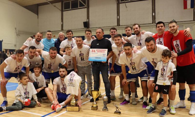 612135551 122105269785191943 4754013413422864016 n