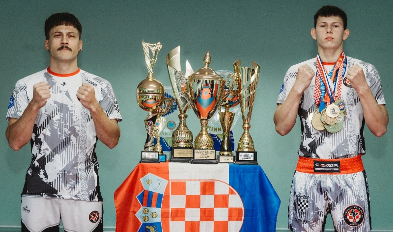 SquarePic 20251109 21103526