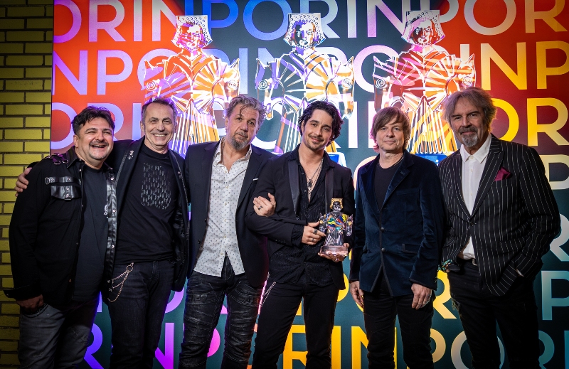 cc609c67 3250 d636 6188 30e39c5a8234