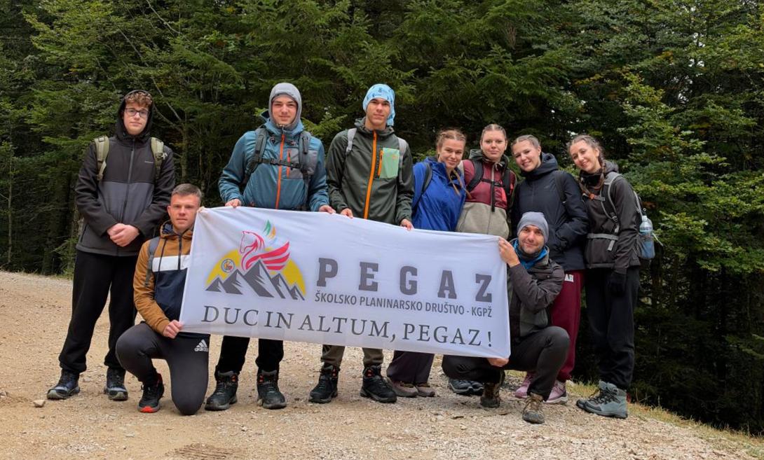 Školsko planinarsko društvo "Pegaz" Katoličke gimnazije na trodnevnom pohodu po krovu Hercegovine - Čvrsnica i Vran planina