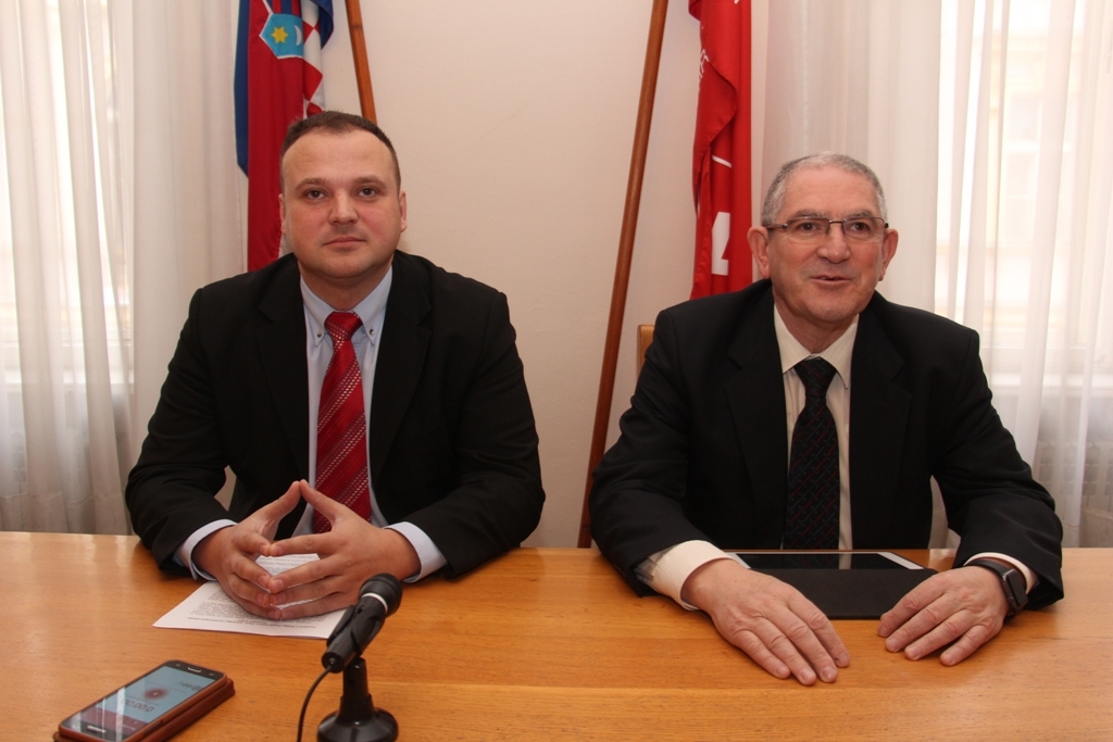 Cesarik: "Totalno su srozali investicije, ali i sport, kulturu, baštinu i turizam"