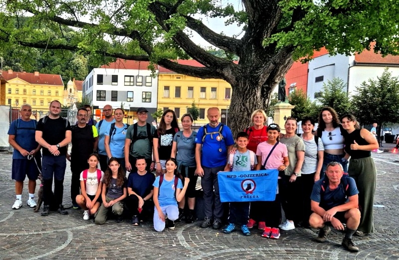 Članovi HPD "Gojzerica" promatrali zvijezde i Lovrine suze na Požeškoj gori i noćili kod Rasne