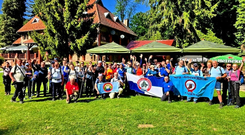 HPD "Gojzerica" na Jubilarnom Jankovačkom planinarskom putu dužine 17 km sa velikim usponima