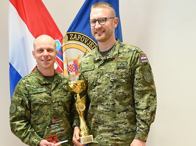 Hrvatski vojnici satnik Antunović i narednik Špoljar - najbolji sportaši godine