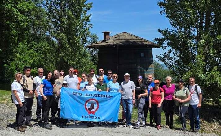 Izlet „Pruži mi ruku – Požeškom gorom do Starca“ - planinari "Gojzerice" sa udrugom slijepih i slabovidnih osoba Požega