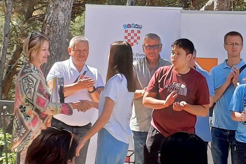 Kempfovka Tena viceprvakinja države iz tehničke kulture