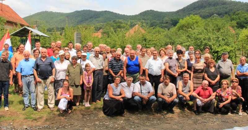 Komemoracija na obnovljenom spomeniku