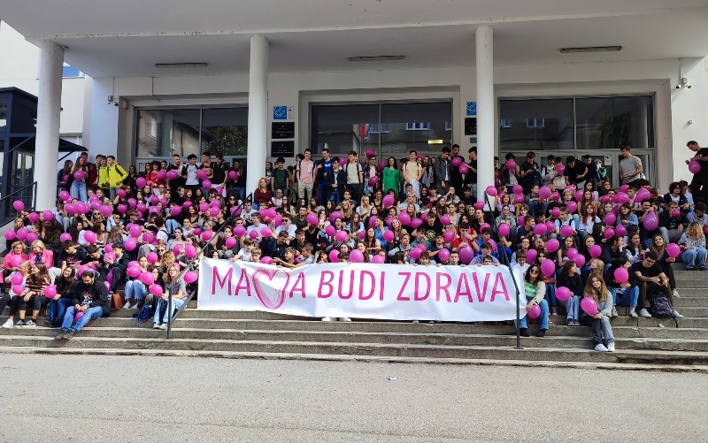 "Mama budi zdrava" je jednoglasna poruka koju su poslali učenici diljem Hrvatske svojim majkama