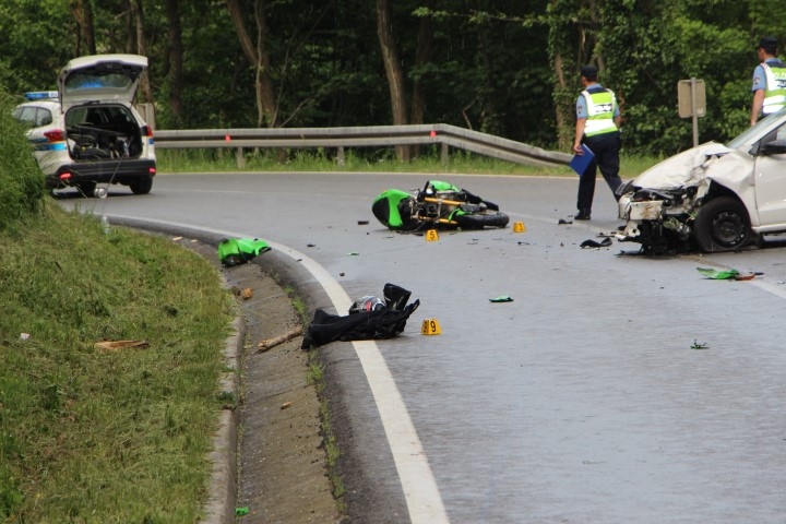 Motorom se zabio u Pola