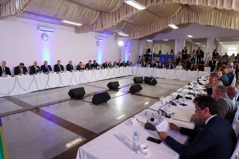 Na sjednici Savjeta za Slavoniju, Baranju i Srijem uručena Odluka o financiranju Regionalnog distribucijskog centra za voće i povrće