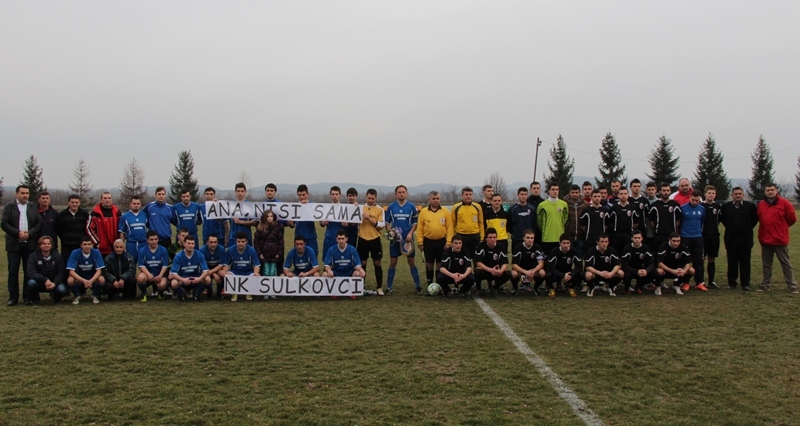 Nogometaši Sulkovaca za bolesnu djevojčicu Anu