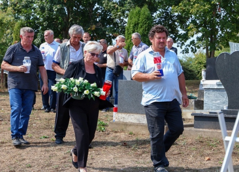 Odana počast poginulim hrvatskim braniteljima s područja župe Ruševo