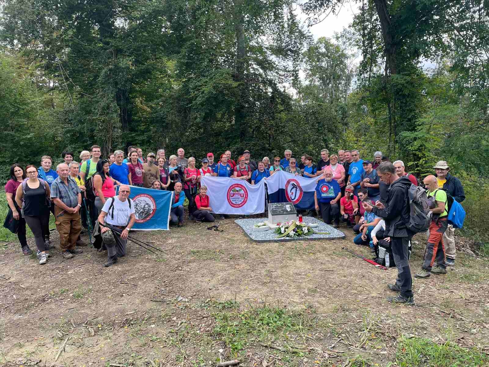 Oproštaj od planinara i prijatelja: HPD "Sokolovac" Požega odalo počast Zdravku Ečimoviću - Lojzi