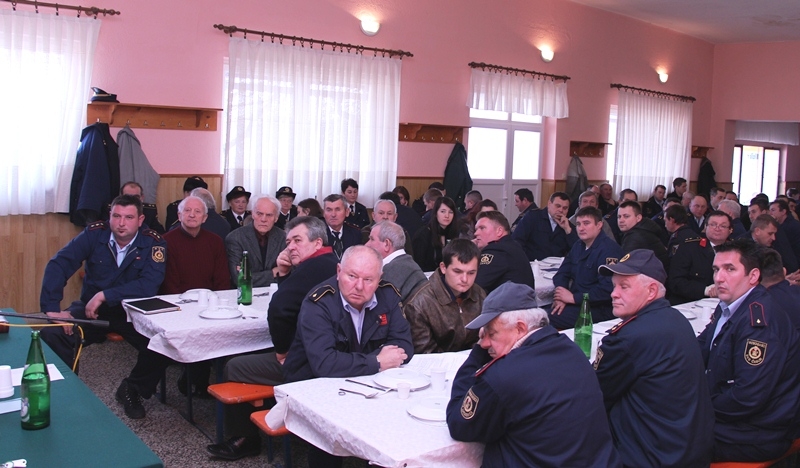 Očekuju vatrogasno vozilo iz donacije Tirola