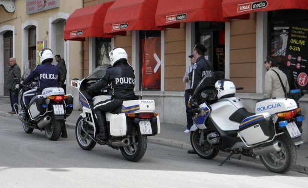 Pao s motora i ozljedio se