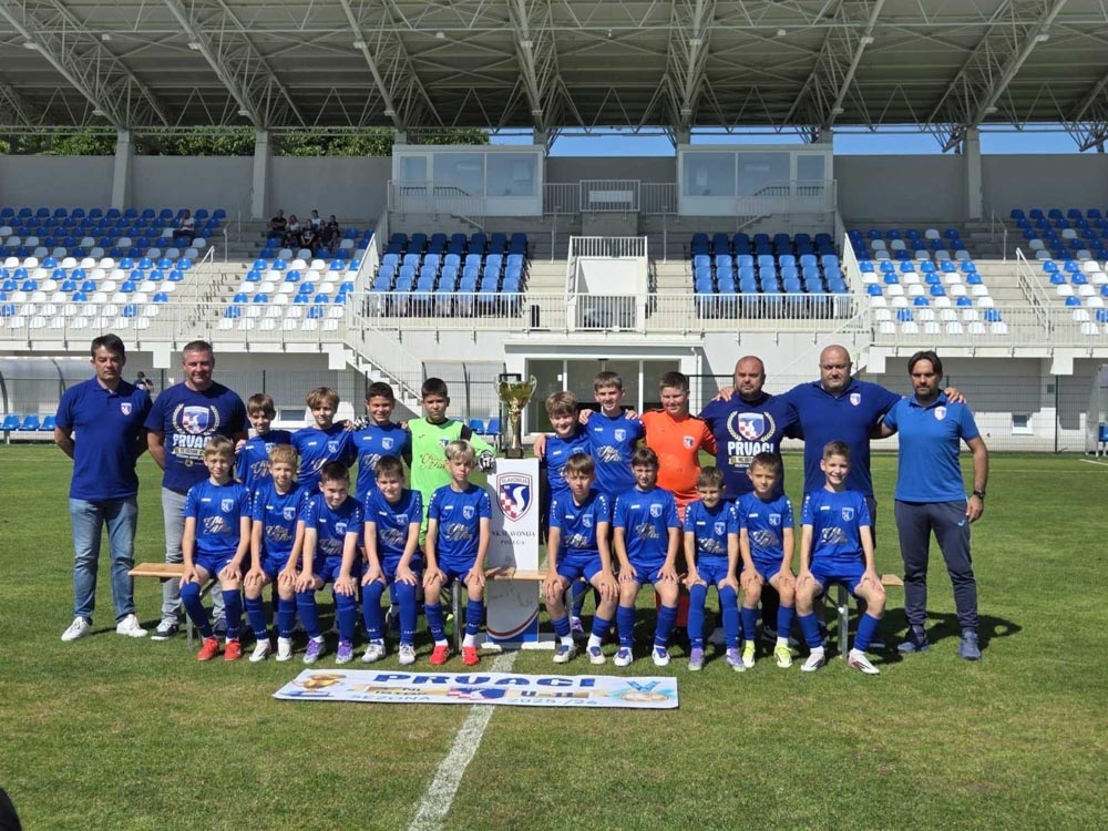 Početnici Slavonije ispisali povijest: Generacija 2015. osvojila naslov prvaka 1. NL Središta Istok