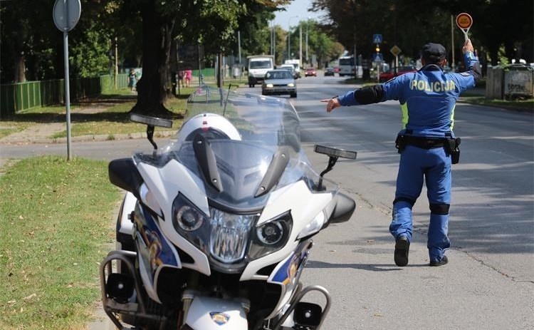 Policija najavila pojačane mjere kontrola u prometu tijekom vikenda i sankcioniranje prekršitelja i recidivista