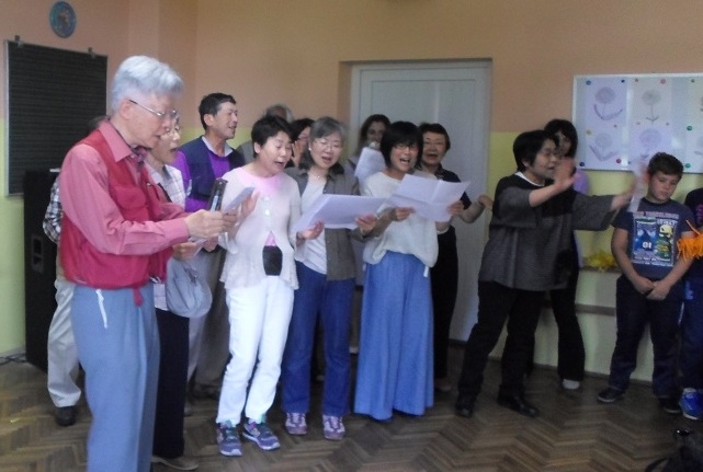 Posjetili učenike koje japanski jezik uči učiteljica Japanka