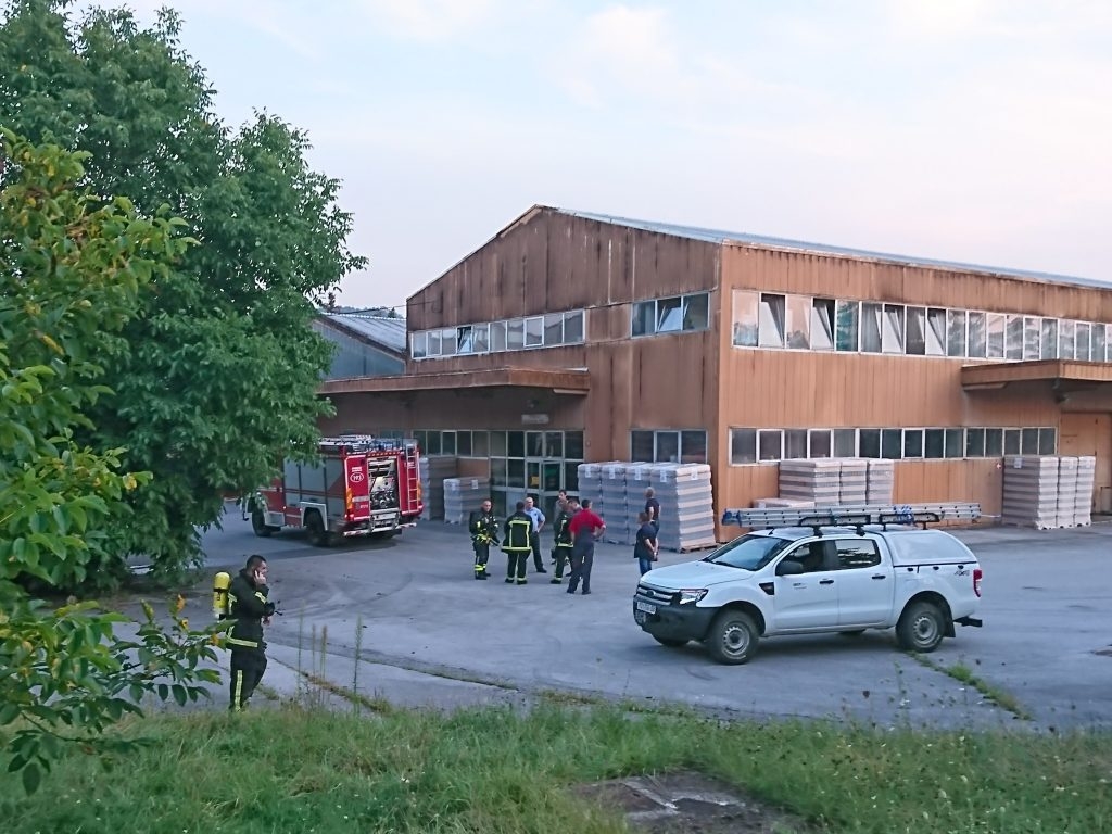 Požar u Zvečevu: Zapalio se električni bojler u kuhinji