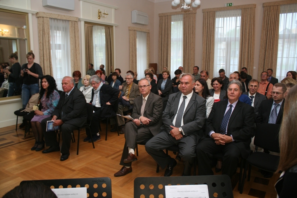 Preko 20 autora dokazuju interes struke za ovu znanost