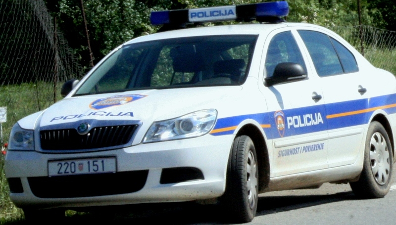Proteklog vikenda tri prometne nesreće s materijalnom štetom