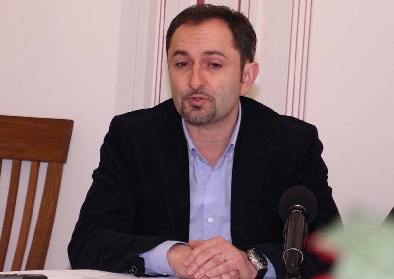 Smolčić: "Ronko želi izbjeći ovu temu jer je u nju umočen preko glave"