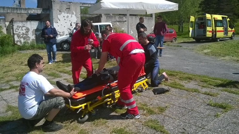 Spašavali ronioca na zvečevačkom jezeru