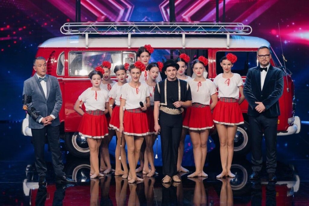 Twirling klub Požega zablistao u polufinalu Supertalenta