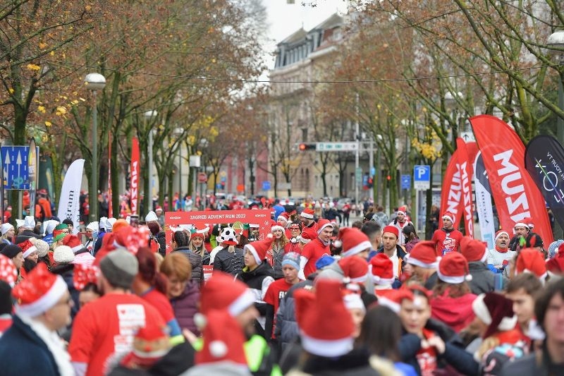 U tijeku su prijave za 8. izdanje Zagreb Advent Run utrke - najveselije europske adventske utrke