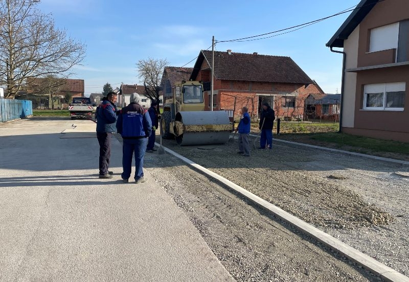 U završnoj fazi rekonstrukcija Starčevićeve ulice u Pleternici - asfalt nakon Uskrsnih blagdana