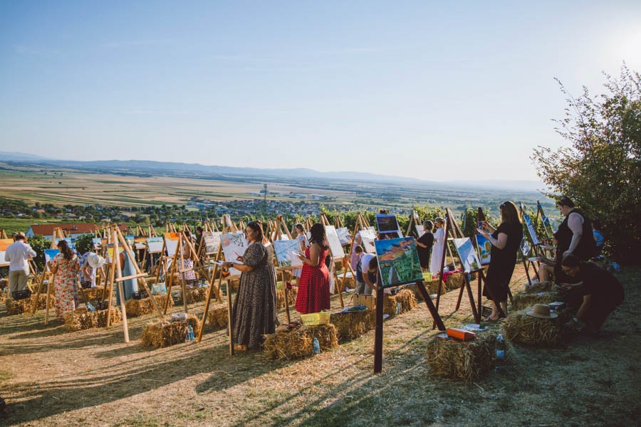 Uz vino i pogled na Zlatnu dolinu nastajale slike kutjevačkog kraja