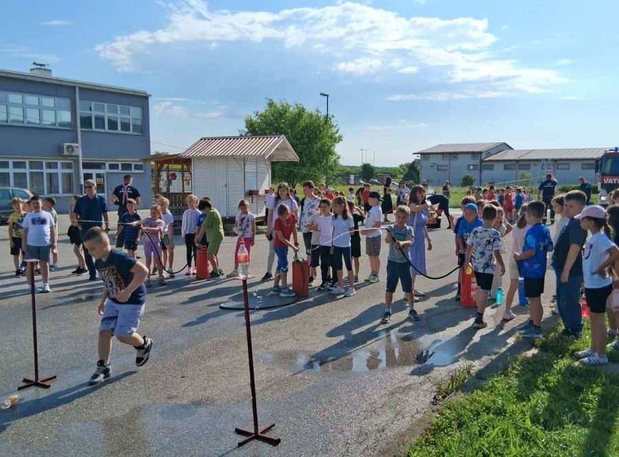Više od 600 posjetitelja na Danu otvorenih vrata Javne vatrogasne postrojbe Grada Požege