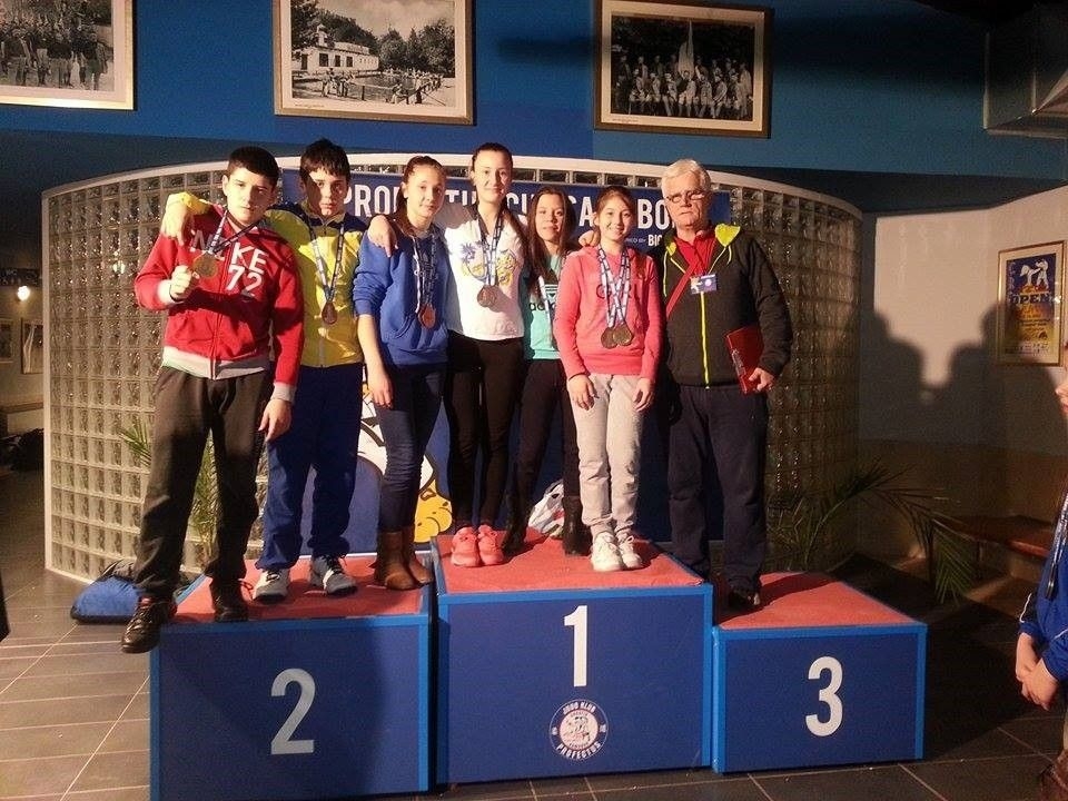 Vratili se iz Samobora sa 9 medalja