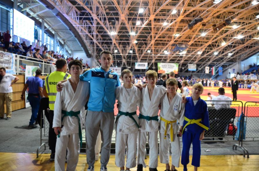 Judo klub Slavonac osvojio sedam medalja na međunarodnim turnirima u Vinkovcima i Szegedu