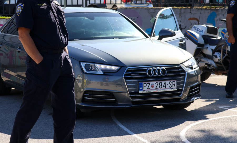 Maloljetnik upravljao neregistriranim i neosiguranim motociklom