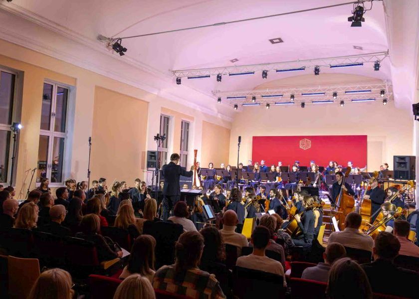Simfonijski orkestar Muzičke akademije u Zagrebu oduševio publiku u Glazbenoj školi Požega