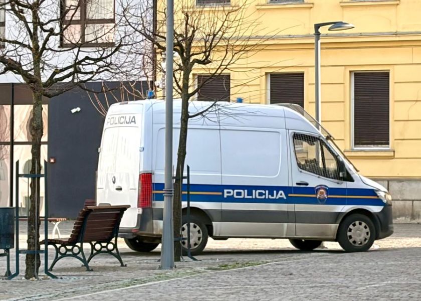 S 2,05 promila počinio niz prekršaja, policija mu oduzela moped, predložena i kazna zatvora