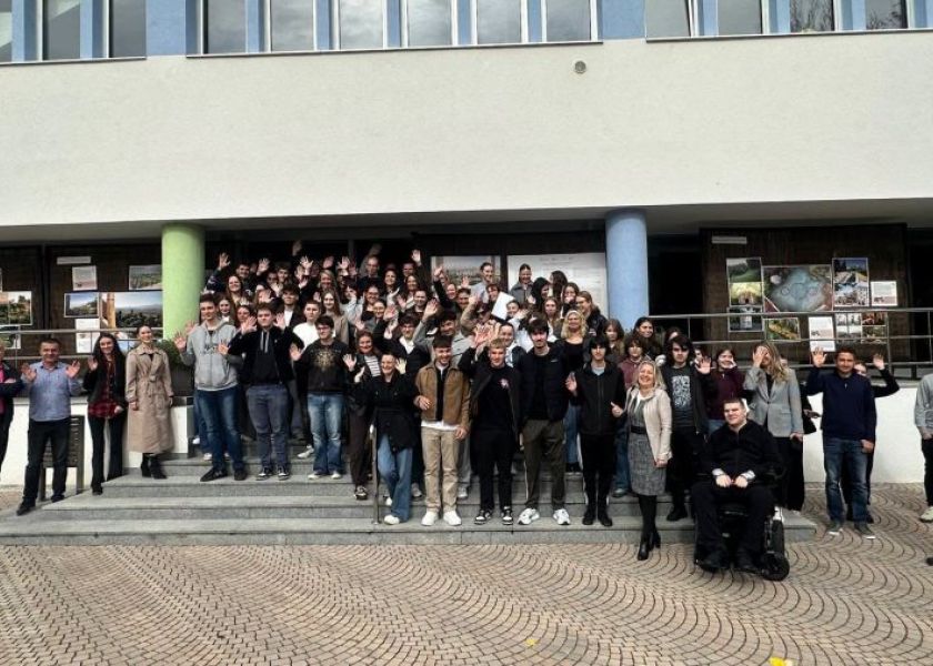 U Požegi otvorena izložba „Italija: Vrt svijeta“ – spoj prirode, umjetnosti i kulturne baštine