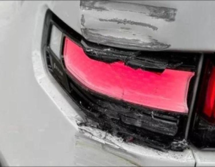 Pet prometnih nesreća a 83-godišnji vozač nije se zaustavio na znak 