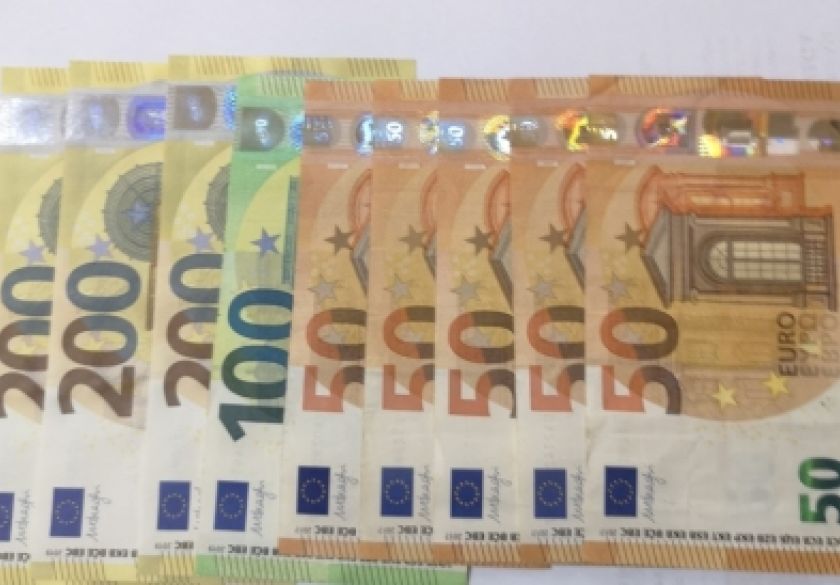 Lažno se predstavili kao policijski službenici, tražili provjeru serijskih brojeva novčanica te otuđili novac od 83-godišnjaka